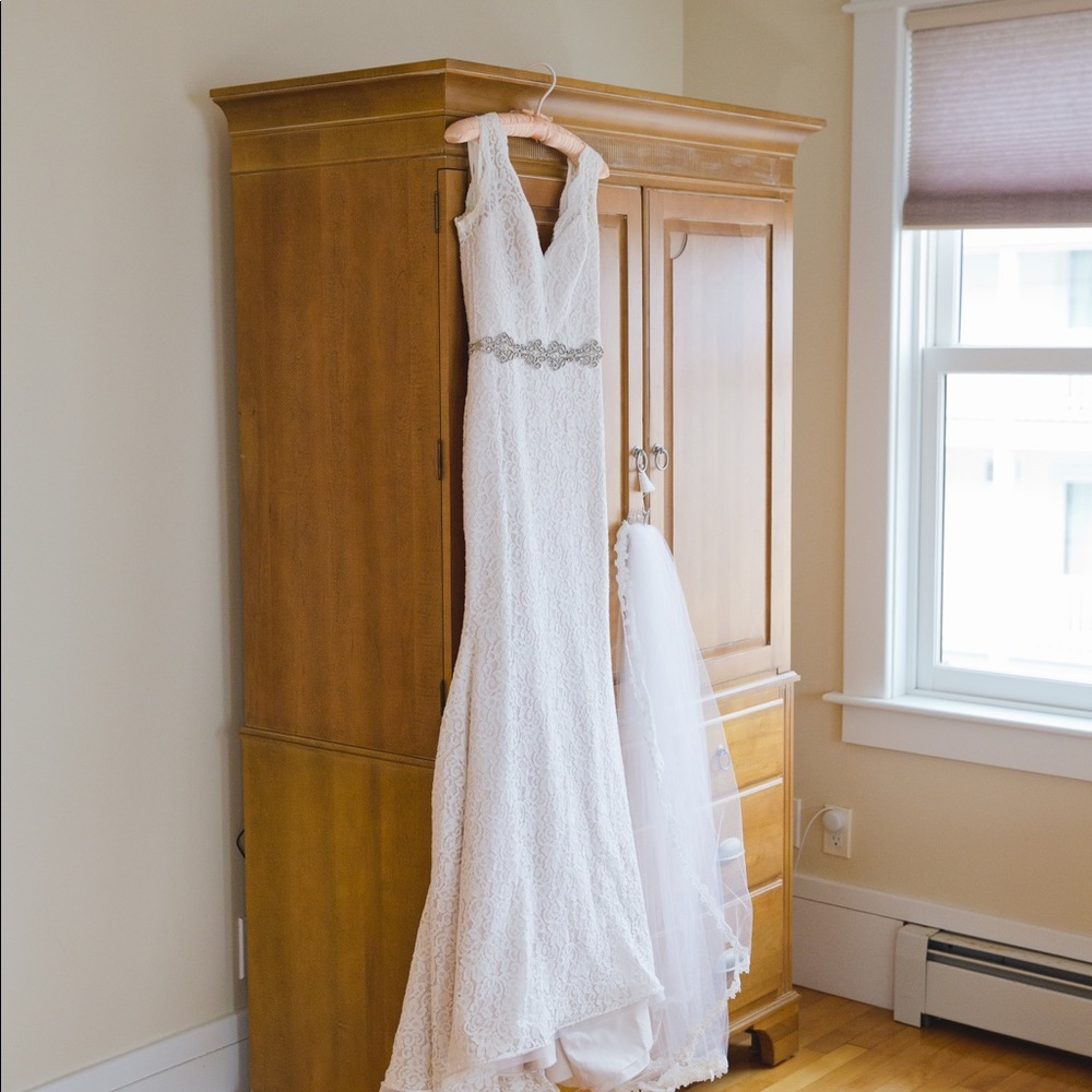 Mikaella Lace Trumpet Wedding Dress, Ivory.